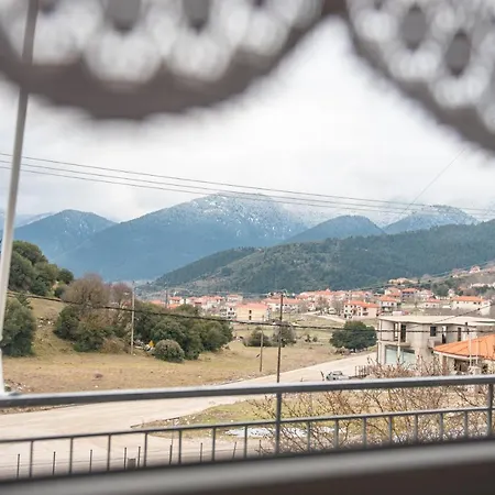 ξένη Karpenísion