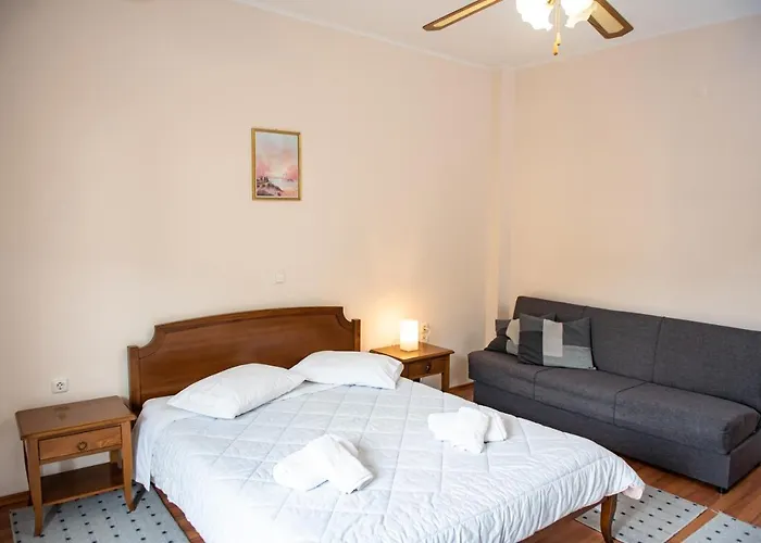 ξένη Maison d'hôtes Karpenísion